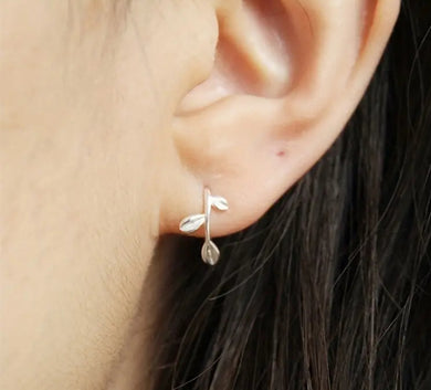 109. Tiny branch pop through  earrings